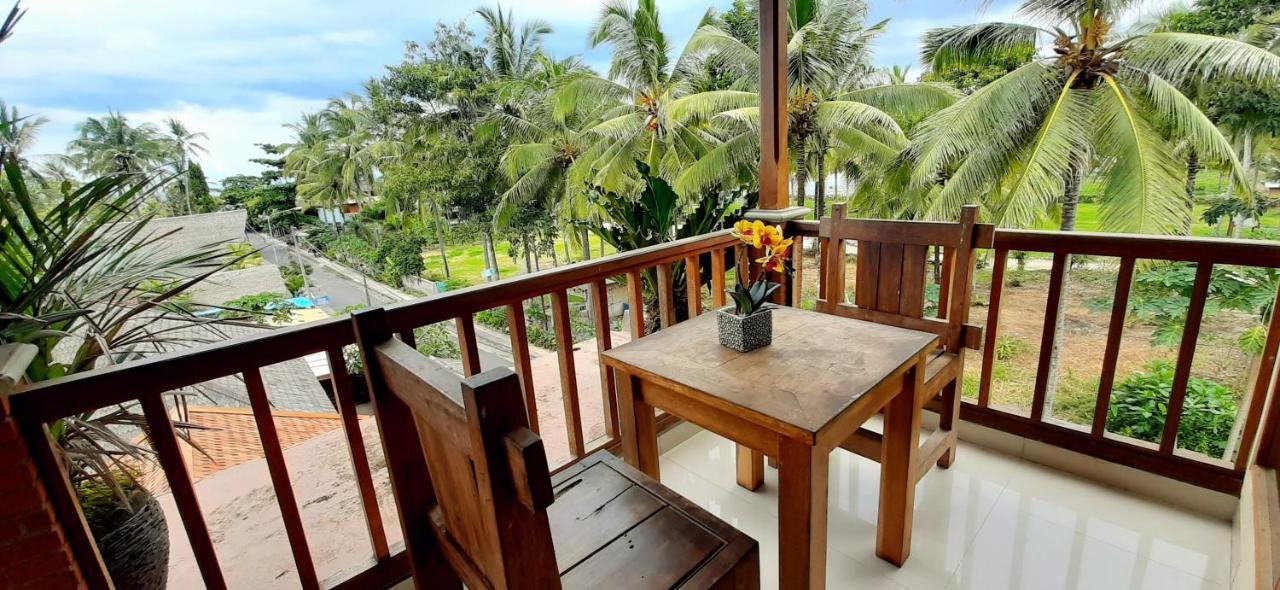 The Point Surfcamp Bali Hotel ปูลูกาน ภายนอก รูปภาพ